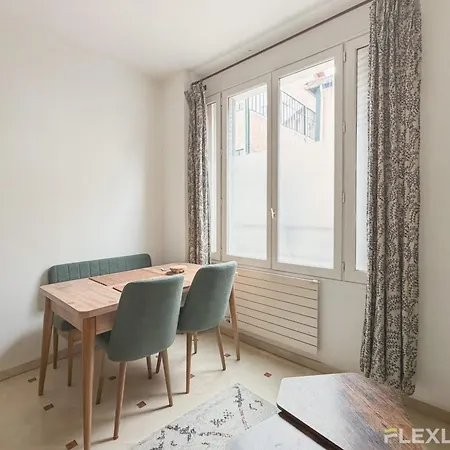 Апартаменты Charming 1-bedroom In A Cultural & Vibrant Neighborhood Париж